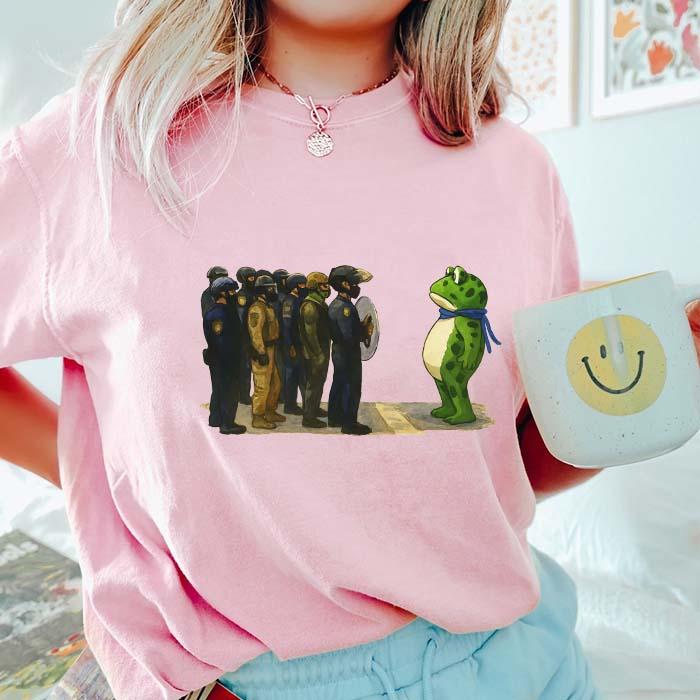 Portland Freedom Frog Anti Ice T-shirt Resistance Tee Protest Shirt Anti Trump Pro Immigration shirt Portland Frog Activist Tee No Kings Day