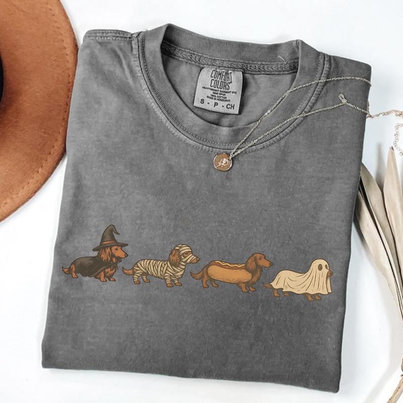 Comfort Colors Vintage Art Style Dachshund T-Shirt, Halloween Costume Tee, Gift for Weenie Dog Owners Unisex Garment-Dyed Doxie Halloween