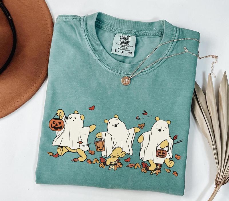 Comfort Colors Retro Pooh Ghost Halloween T-Shirt, The Pooh Halloween T-Shirt, Spooky Season T-Shirt, Pooh Shirt, Halloween Fall Women's Shirt, Halloween Gifts, Gift For Her, For Him