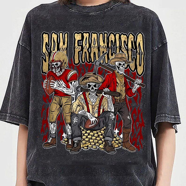 Comfort Color All 32 Teams Football Skull Vintage Shirt T-Shirt Pepper Classic 90s All Team Football T-Shirt, Cowboy T-Shirt, Cowboy Football Game Day Shirt, Team Unisex Shirt Gift Football FanTailgating & Team Pride Men's Wear Top