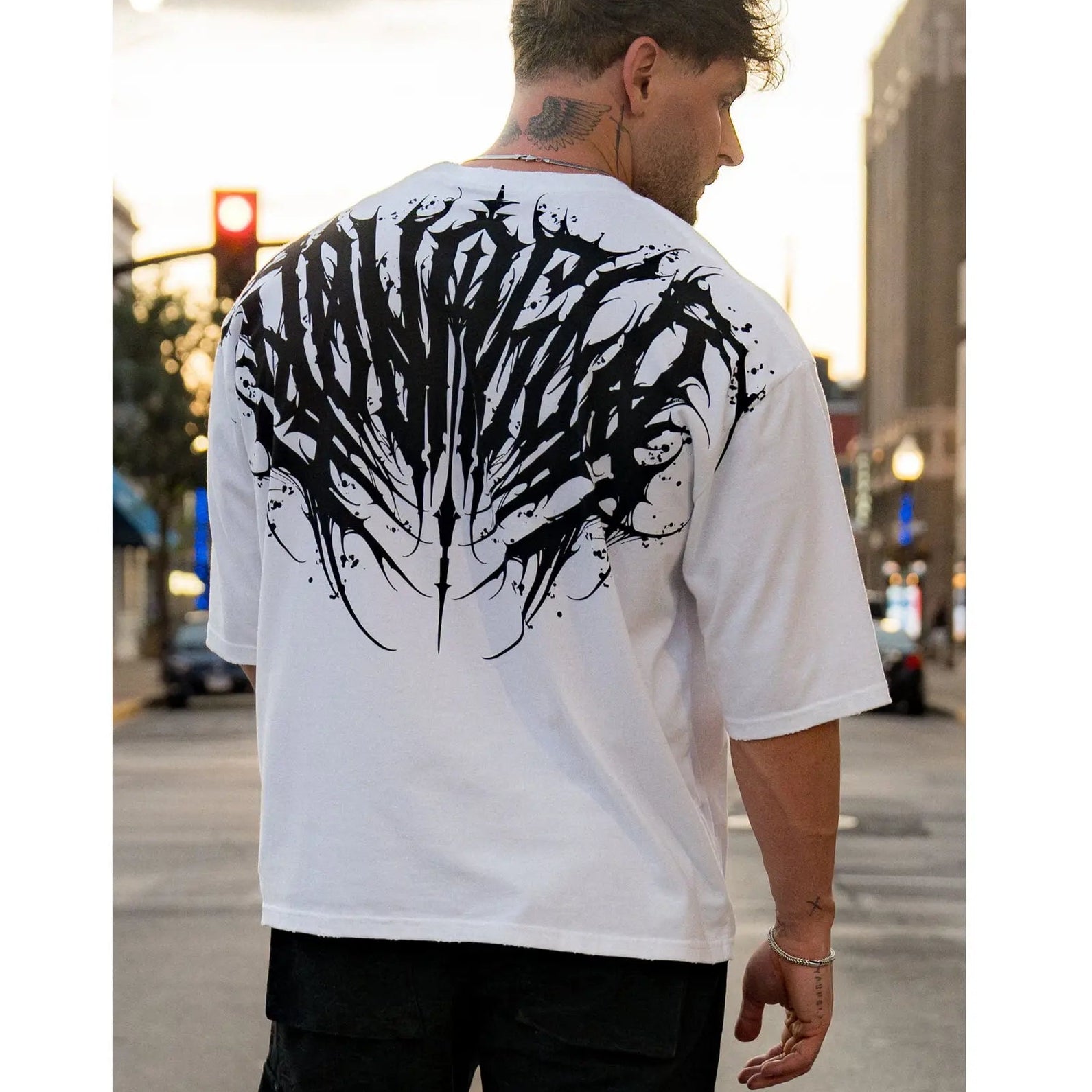Chaos Graphic Tee – Dark Streetwear Shirt/Sweatshirt/Hoodie