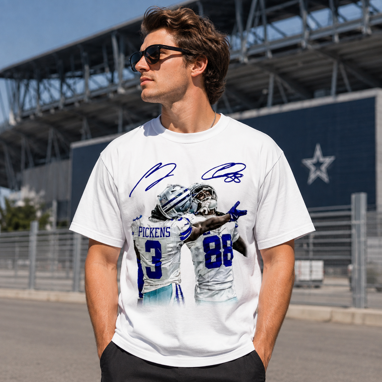 Vintage Close-Up NFL Football Athlete Signature Graphic Unisex T-Shirt/Sweatshirt/Hoodie | Great Gift For Sports Fans
