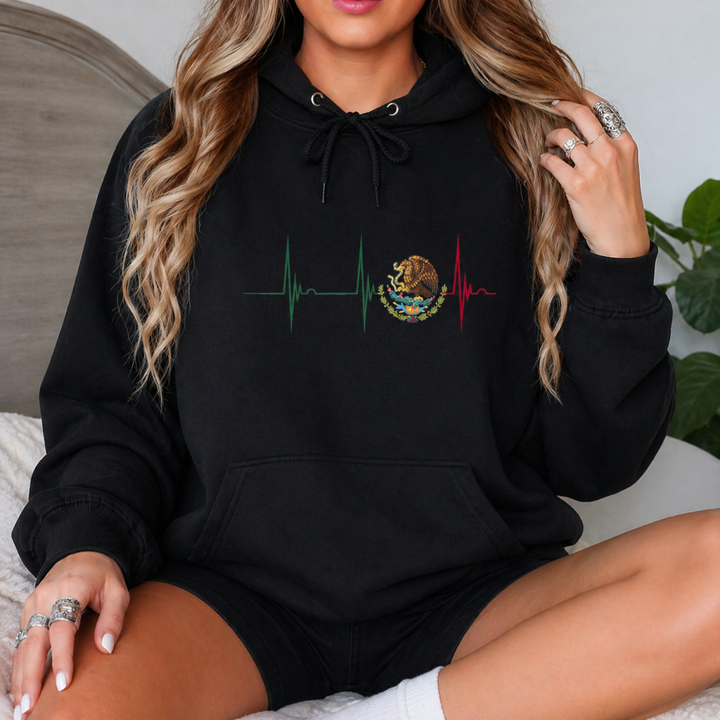 My Heart Beats for Mexico 🇲🇽 – Mexican Pride Graphic T-Shirt/Sweatshirt/Hoodie