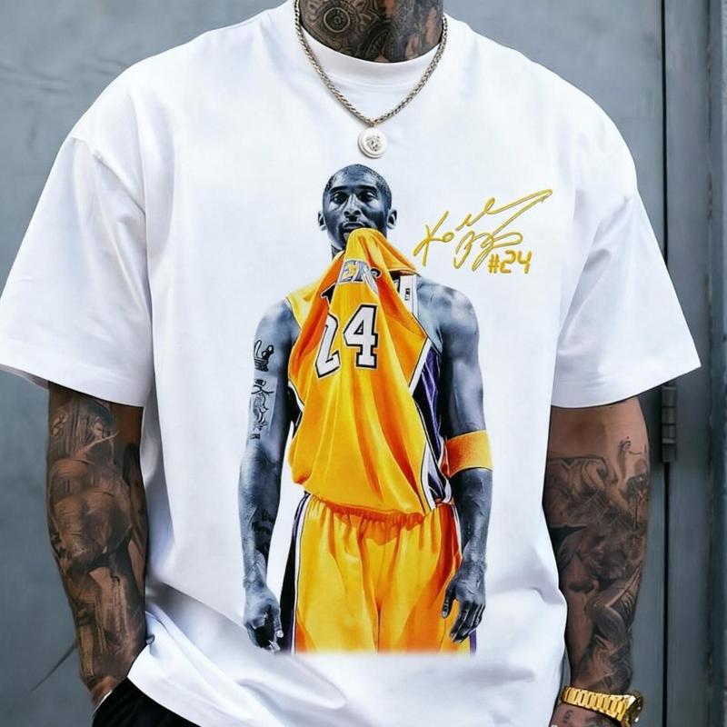Kobe Bryant #24 Vintage Graphic T-Shirt/Sweatshirt/Hoodie – Retro Basketball Oversized Streetwear Tee