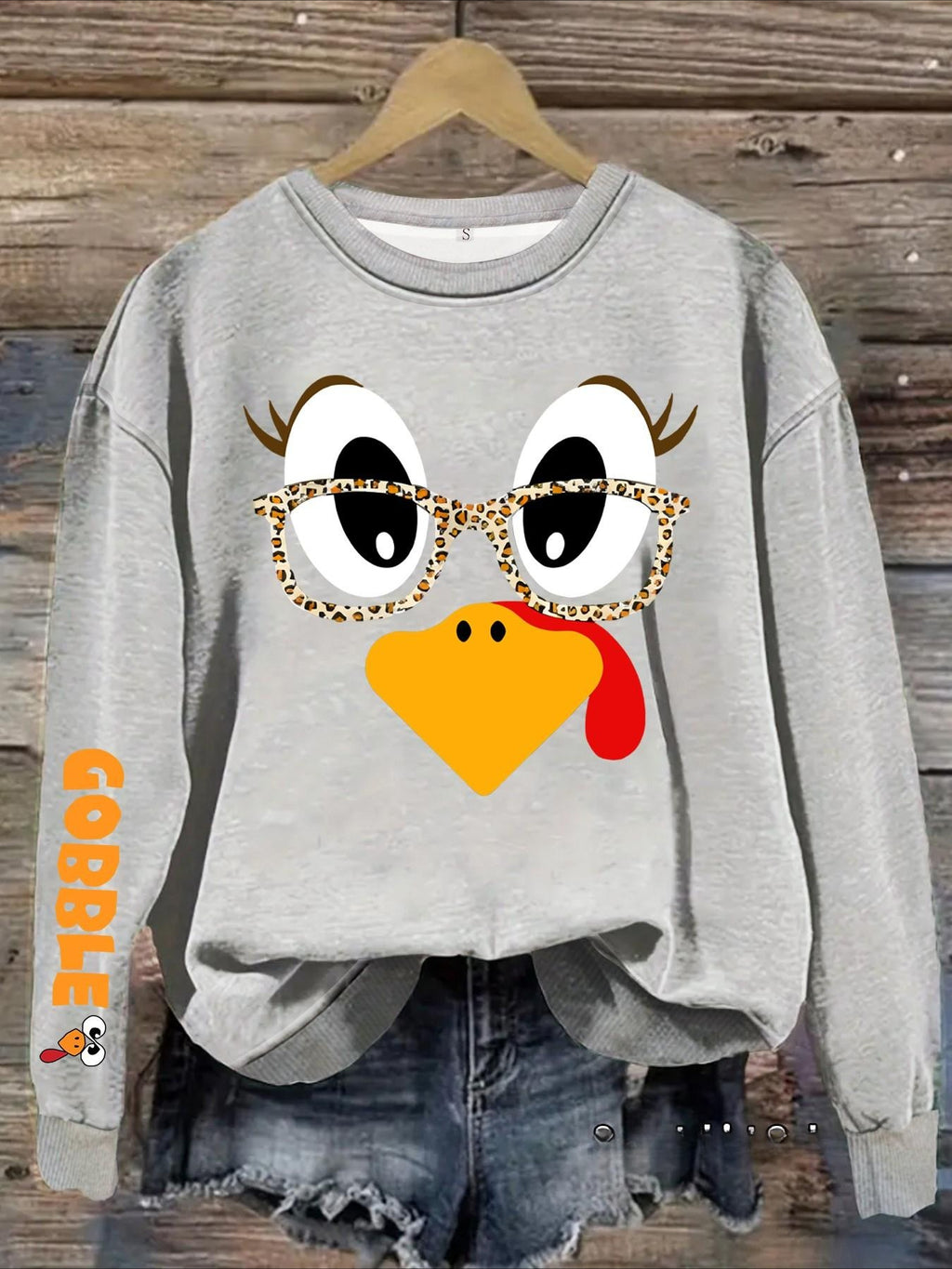 Funny Thanksgiving Turkey Sweatshirt/Hoodie – Leopard Glasses Gobble Graphic Crewneck, Cute Fall Pullover