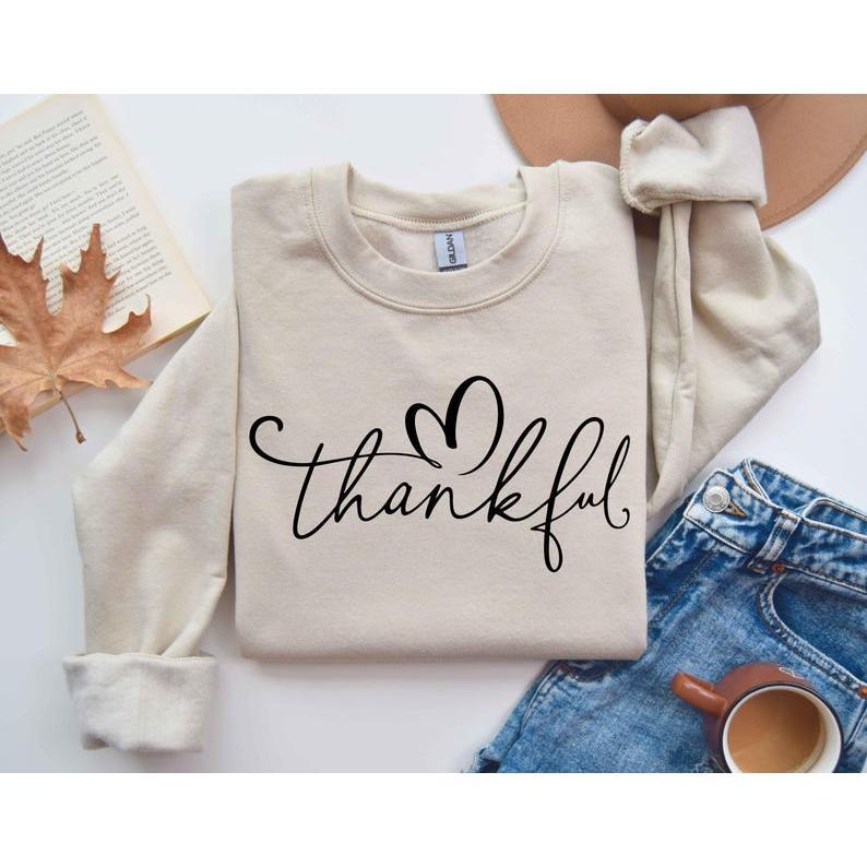 Thankful Sweatshirt/Hoodie/T-Shirt – Minimalist Script Heart Graphic Crewneck, Cozy Fall Thanksgiving Pullover