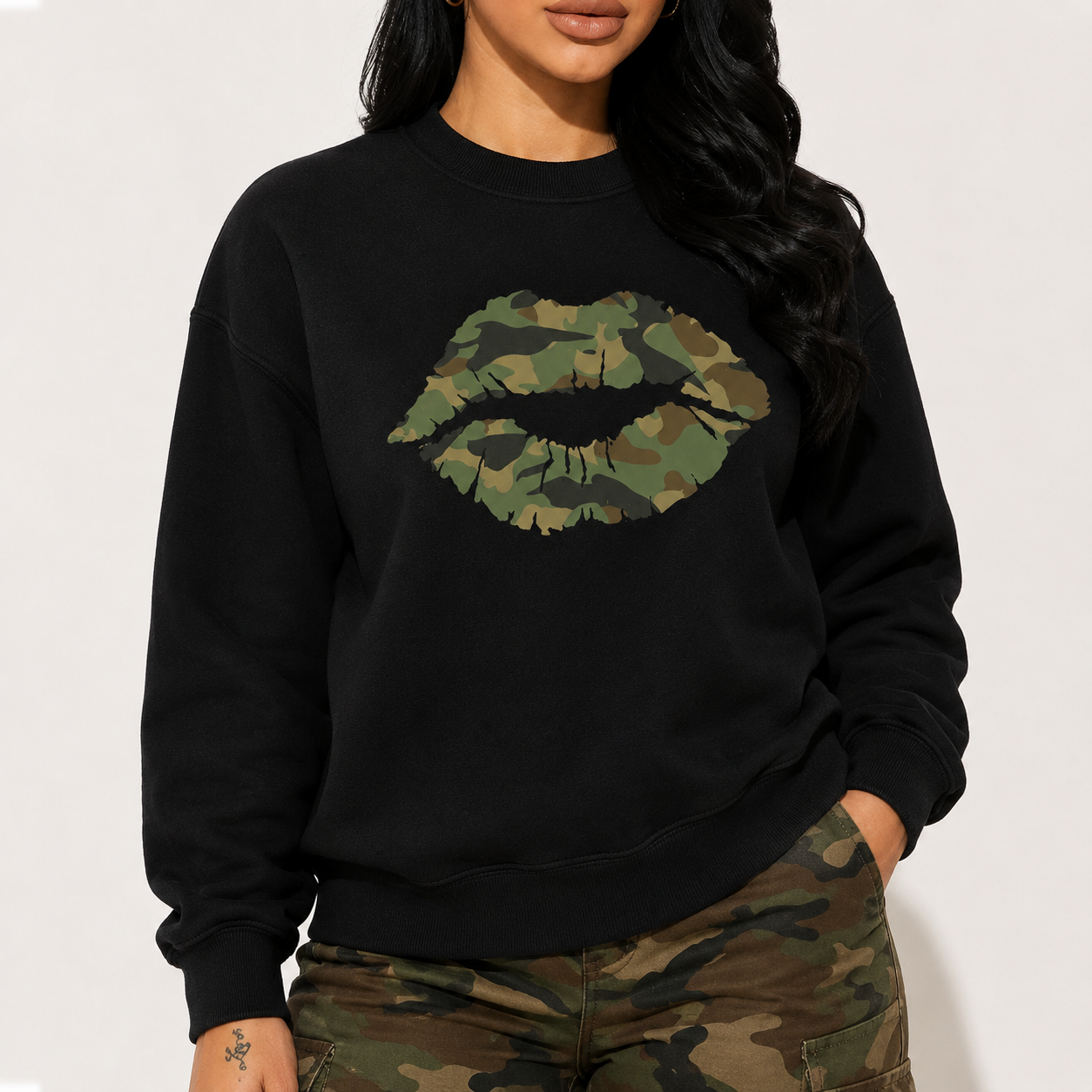 Camo Lip Graphic Tee 💋 – Country Girl Camo T-Shirt/Sweatshirt/Hoodie