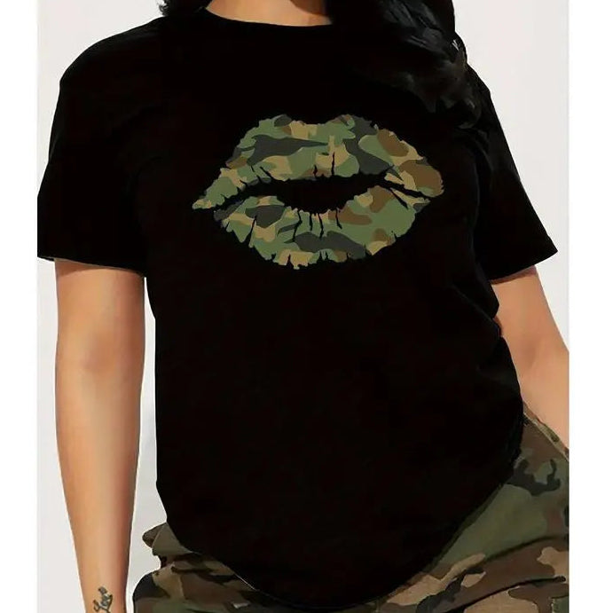 Camo Lip Graphic Tee 💋 – Country Girl Camo T-Shirt/Sweatshirt/Hoodie