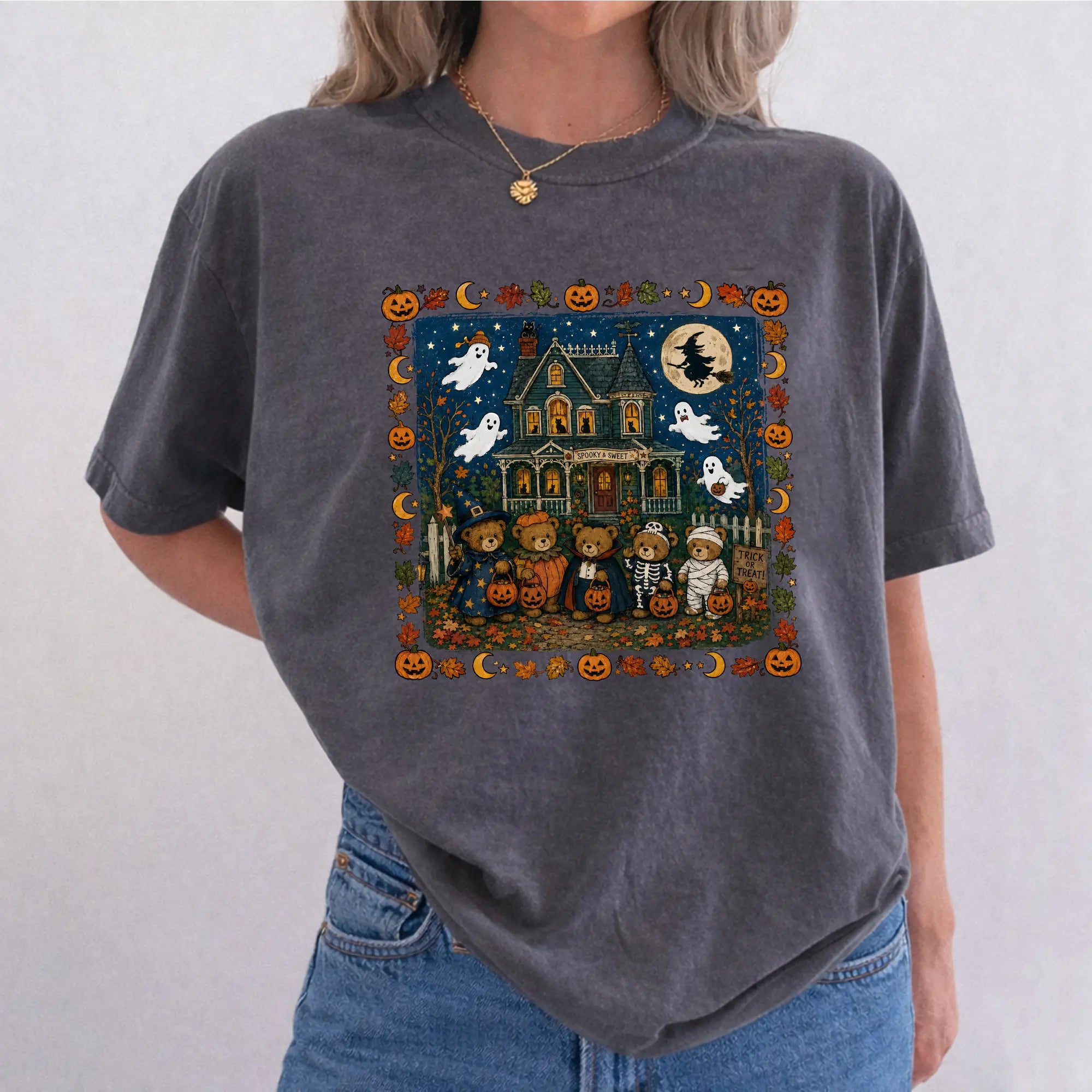 🎃Vintage Halloween Teddy Bear Graphic T-Shirt/Sweatshirt/Hoodie – Haunted House Trick or Treat Cotton Tee