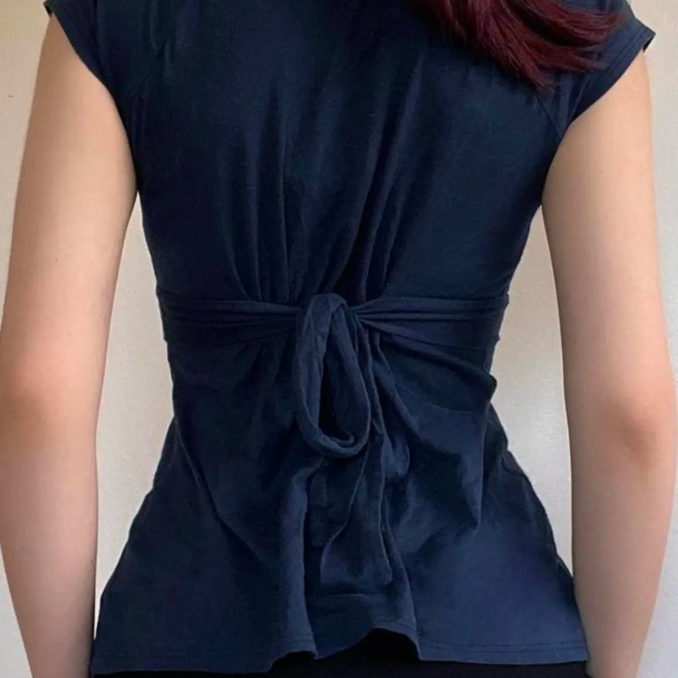 Fitted V-Neck Sculpt Tee - Ladies' Summer Clothes for Daily Wear