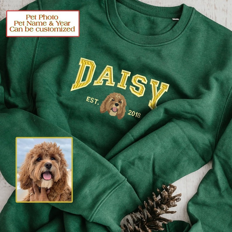 Personalized Embroidered Sweatshirt with Pet Portraits and Names