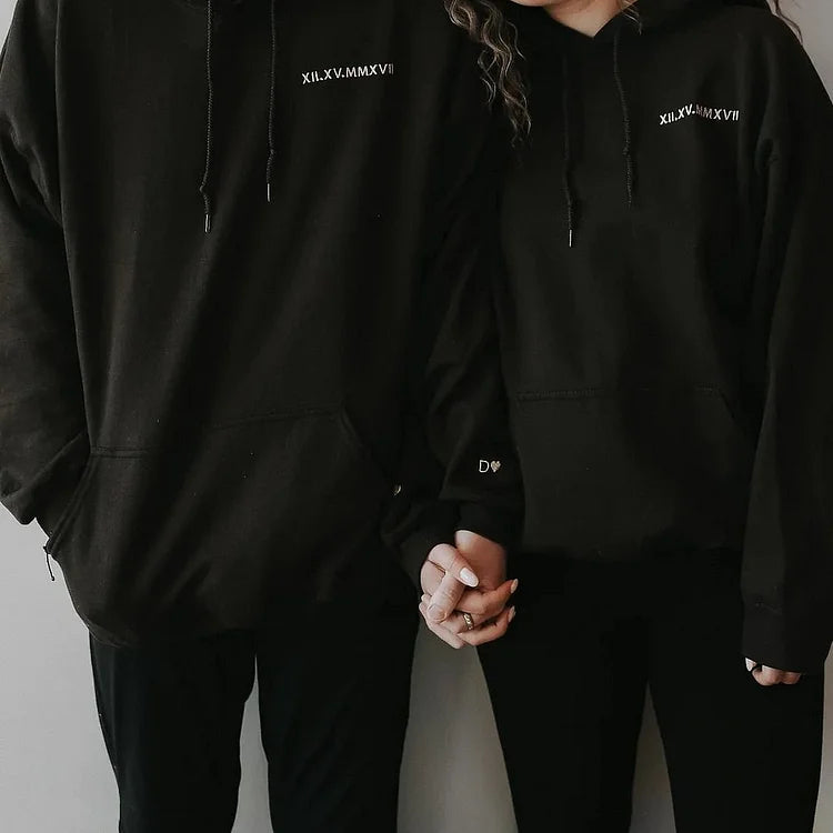 Custom Roman Numeral Date Couple's Hooide💕Sweatshirt