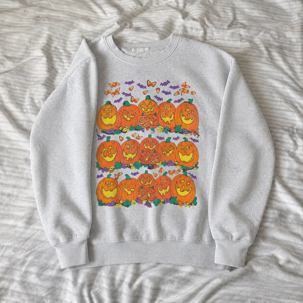 🎃Retro Halloween Pumpkin Sweatshirt/Hoodie/T-Shirt – Vintage Jack-O’-Lantern Graphic Crewneck