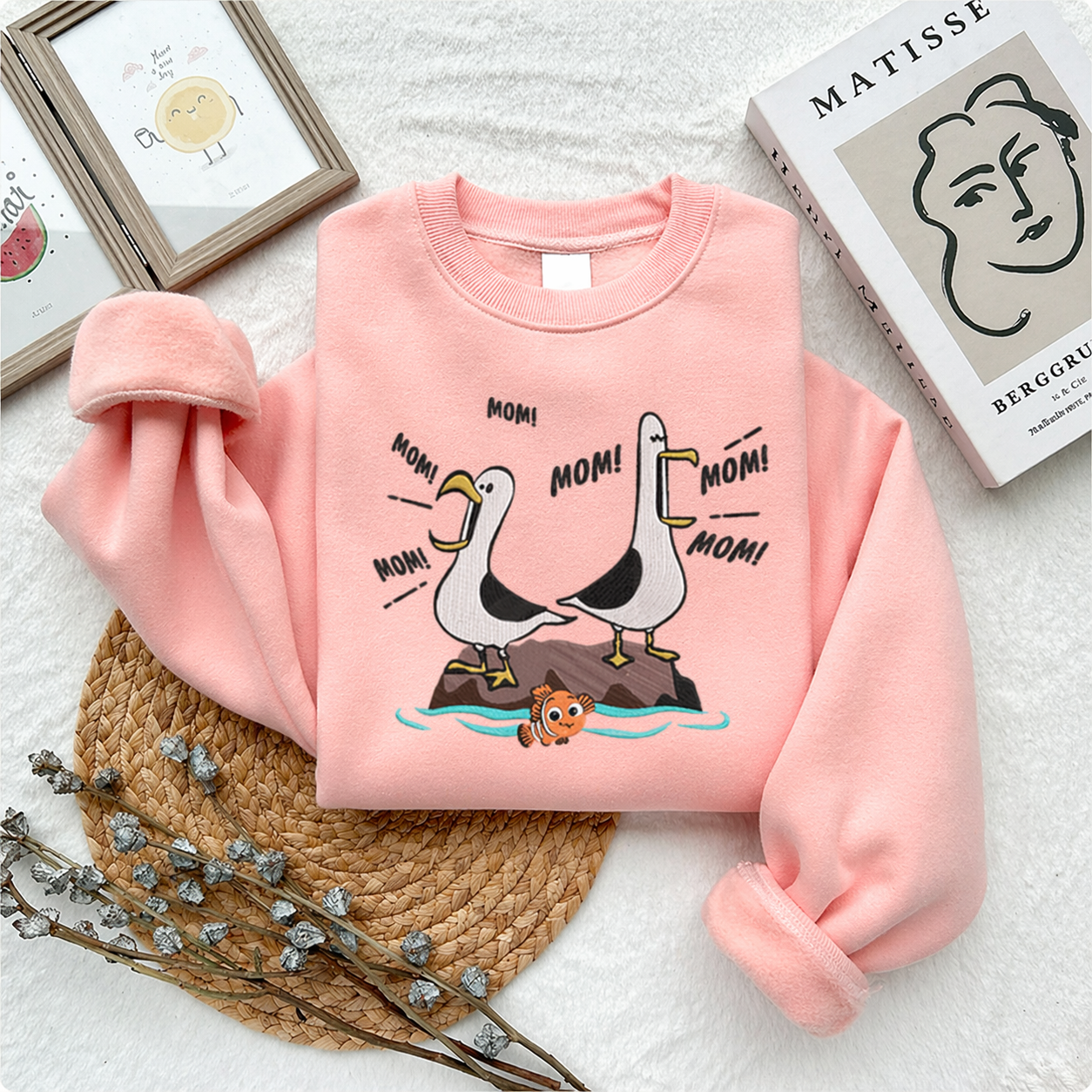 Embroidery Mom Mom Mom Nemo Seagull，Finding Nemo Goose Embroidery, Duck Mama Design– Cute Mama Graphic Sweatshirt/Hoodie