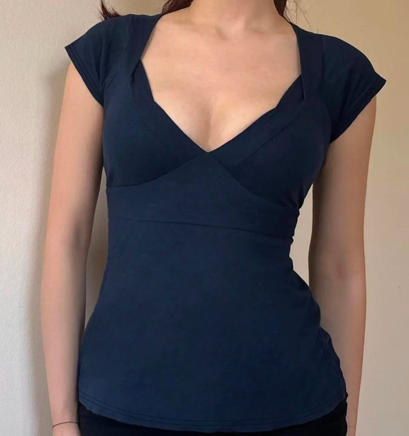Fitted V-Neck Sculpt Tee - Ladies' Summer Clothes for Daily Wear
