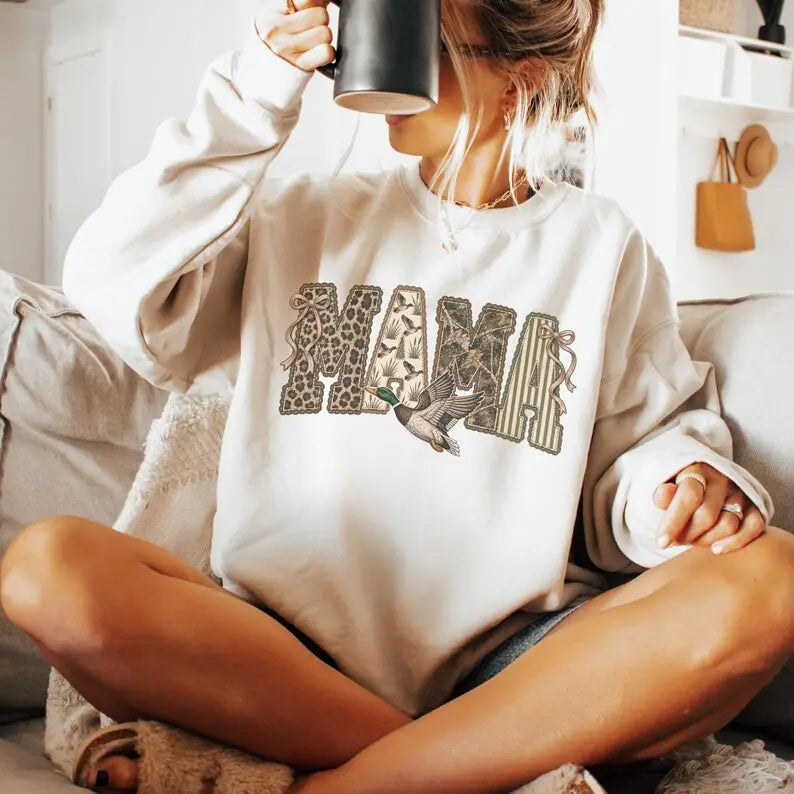 Duck Hunting Mama Sweatshirt/Hoodie/T-Shirt – Vintage Camo Bow Graphic Crewneck for Women