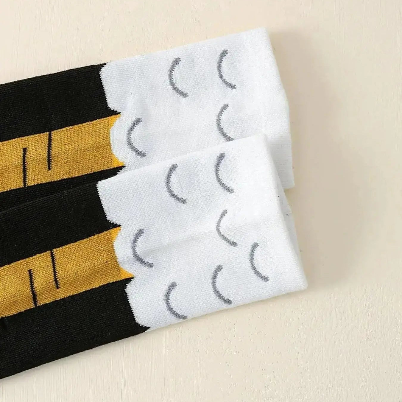 2 Pairs Funny Chicken Leg Socks – Novelty Animal Knee High Socks for Women & Men, Hilarious Gag Gift
