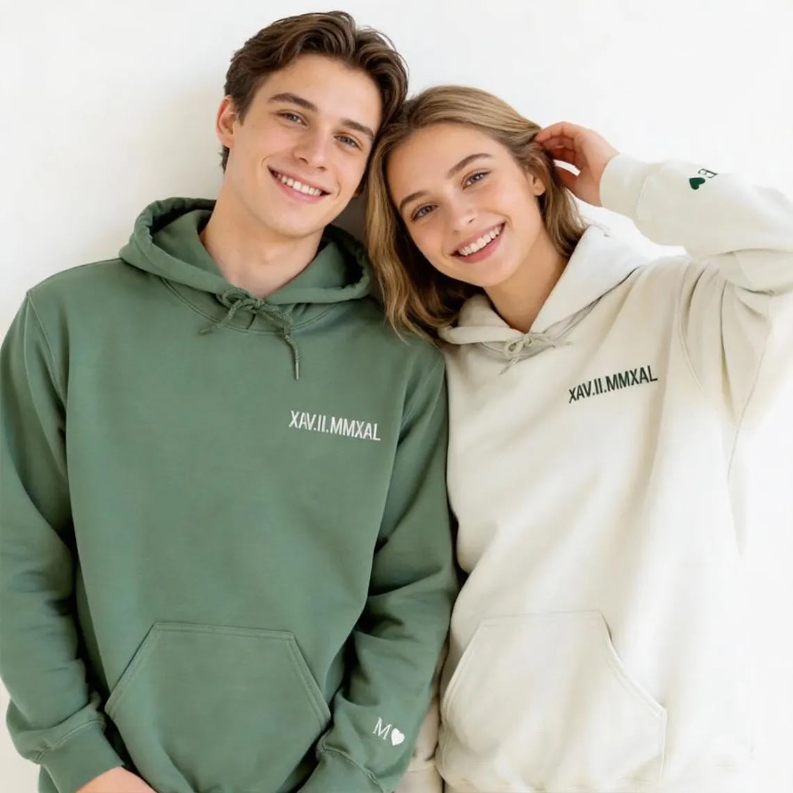 Custom Roman Numeral Date Couple's Hooide💕Sweatshirt